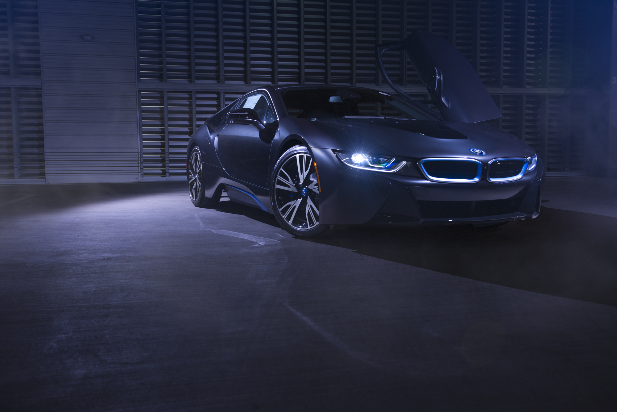 BMW i8