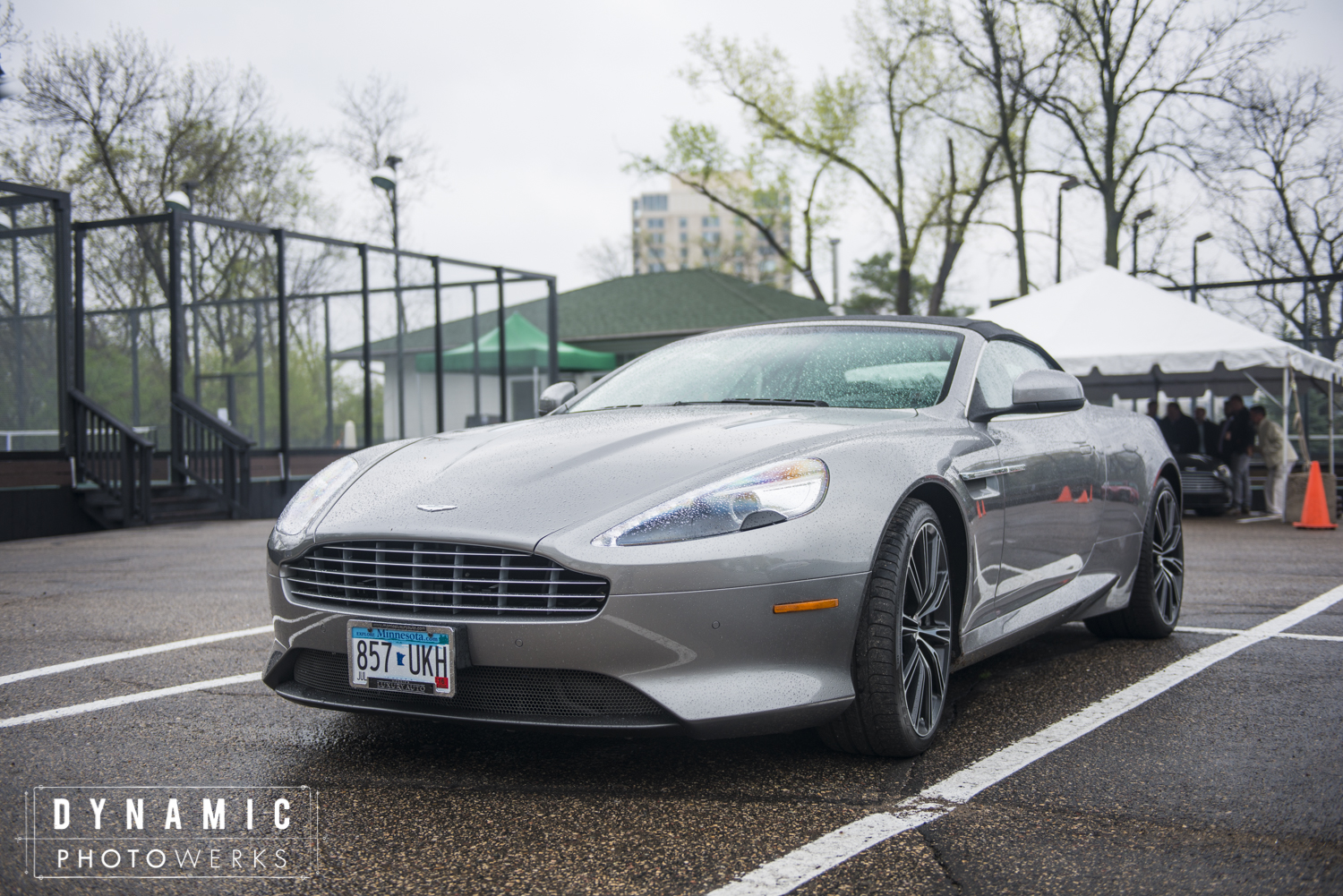 Aston Martin DB11