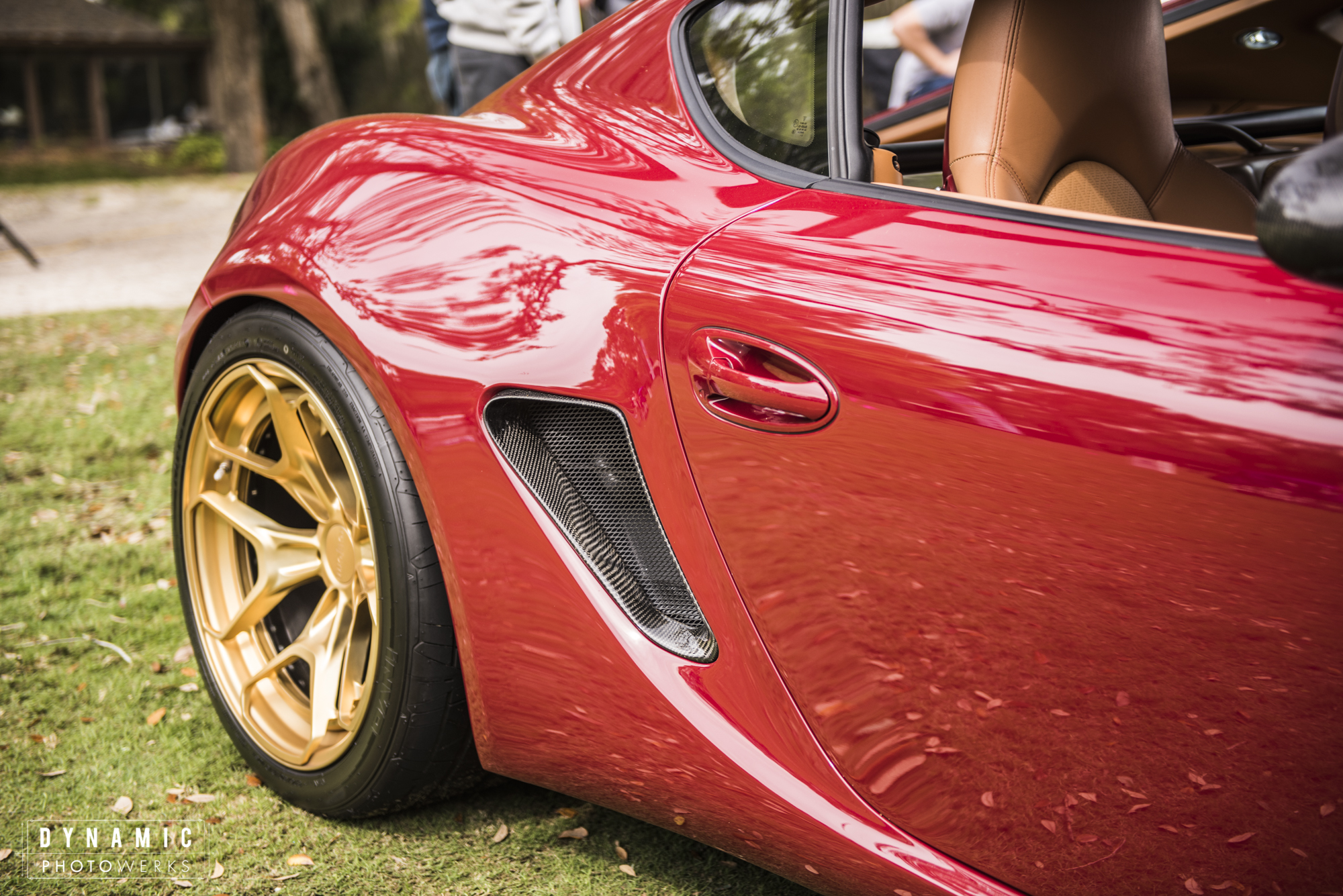 Porsche Cayman GTR